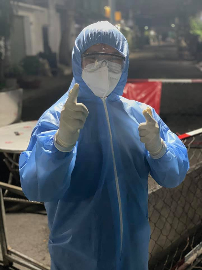 Chàng thanh niên Nguyễn Hoàng Phúc, tài xế tình nguyện lái xe chở F0 đi cấp cứu suốt hơn 3 tháng qua