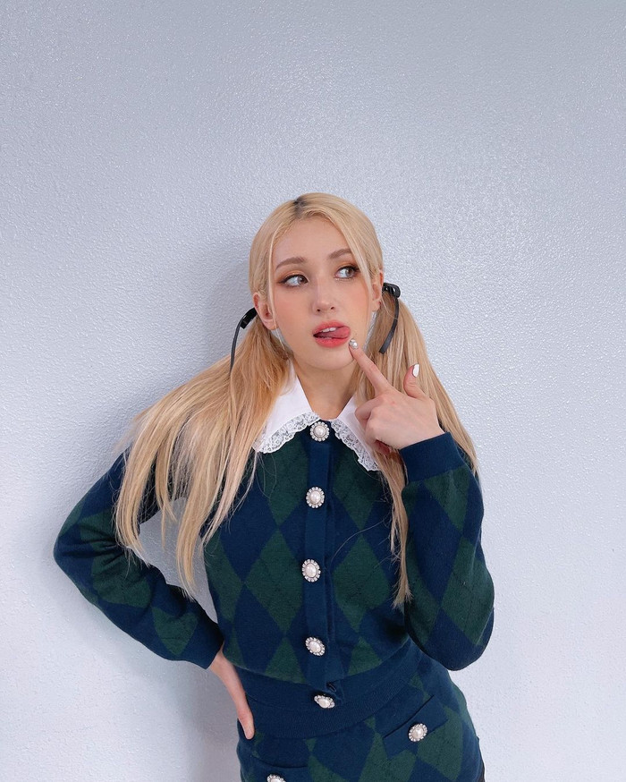 Rose (BlackPink) và Jeon Somi khi diện cùng một bộ trang phục: Netizen về team ai? Ảnh 6