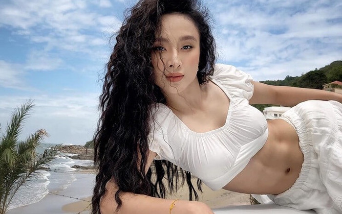 Angela Phương Trinh có 2 lần tỏ tình, xin làm người yêu của thủ môn Bùi Tiến Dũng Ảnh 2