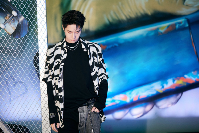 Vương Nhất Bác được đồng loạt các vũ công khen là ngầu và dễ thương vì lí do này Ảnh 11