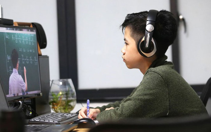 Những địa phương quyết định không dạy online cho học sinh lớp 1 Ảnh 2