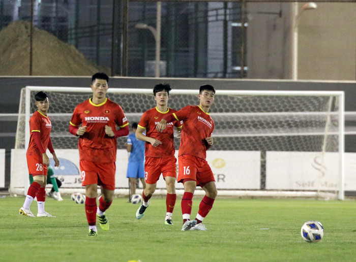 Tuyển Việt Nam đang tích cực tập luyện hướng tới trận ra quân gặp Saudi Arabia ở vòng loại cuối World Cup 2022 khu vực châu Á.