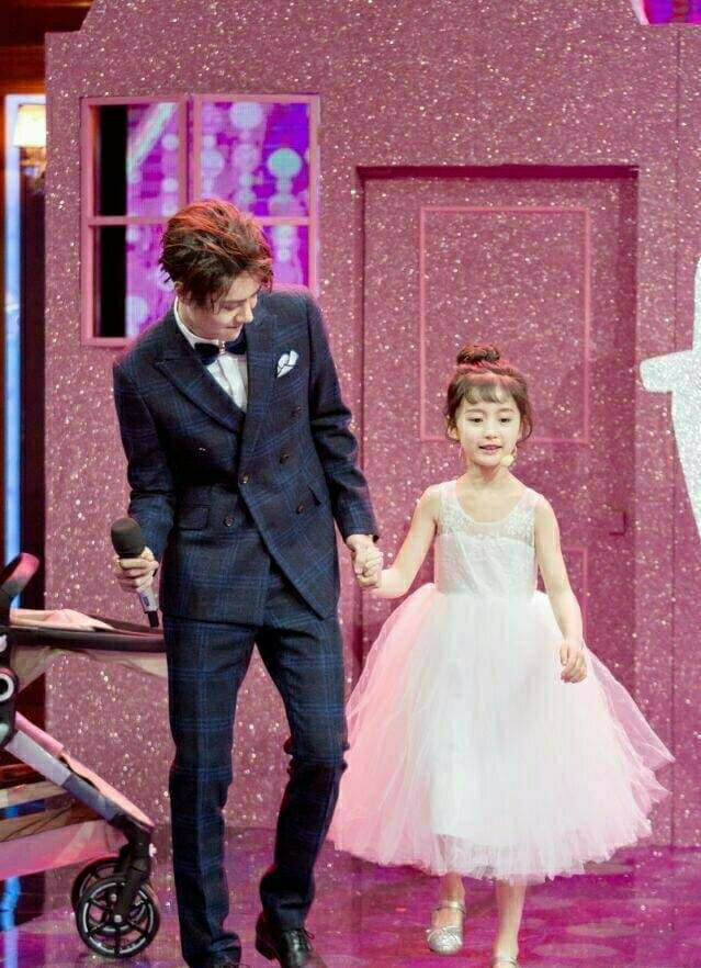 Anh chàng bày tỏ muốn có một cô con gái như Gia Hân.