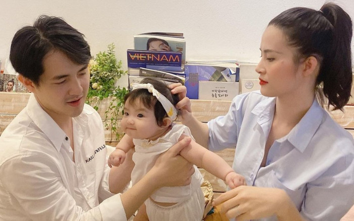 Con gái Đông Nhi - Ông Cao Thắng lớn nhanh đến mức nữ ca sĩ 'té ghế' vì ngỡ 'có 2 đứa con' Ảnh 2