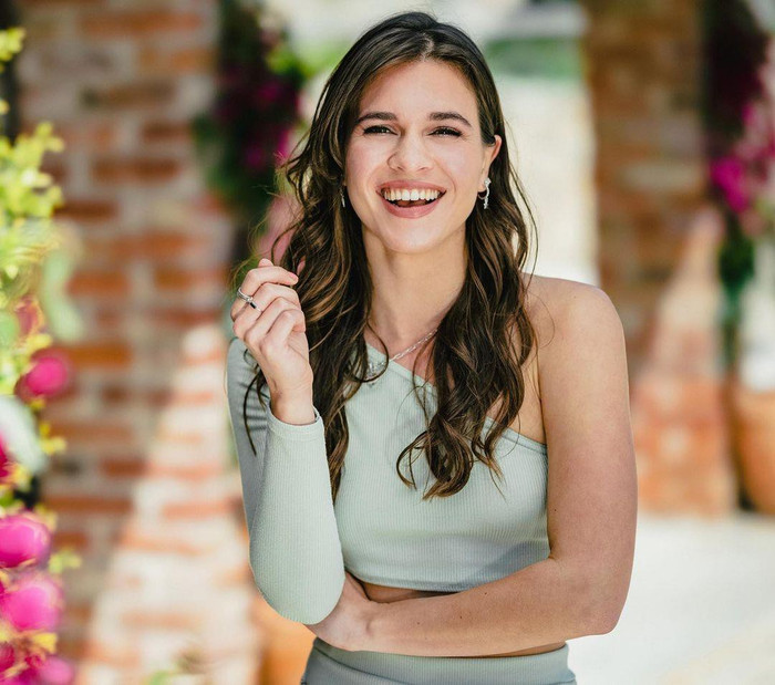 Về phía Julia Sinning, người đẹp vẫn vô cùng tự tin và thể hiện quyết tâm, khi đại diện cho quốc gia tại cuộc thi nhan sắc lớn nhất nhì thế giới.