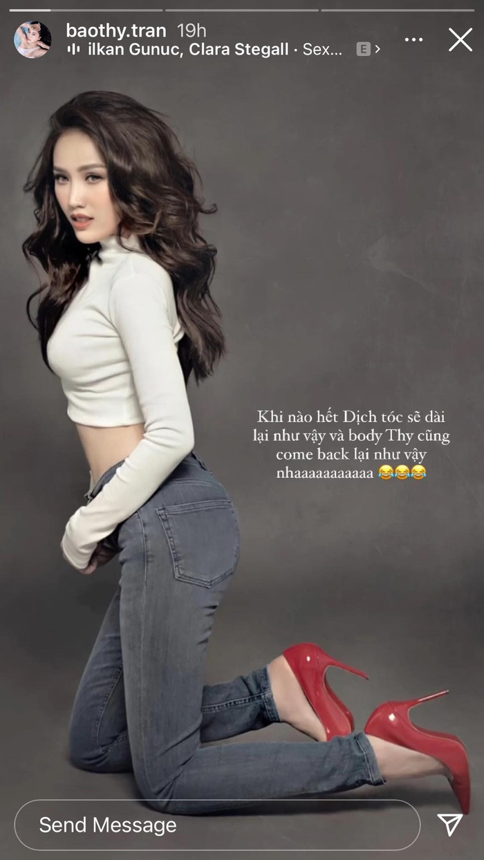 Nữ ca sĩ 8x cũng chia sẻ rằng khi nào hết dịch body và mái tóc dài sẽ trở lại như thời hoàng kim của mình 