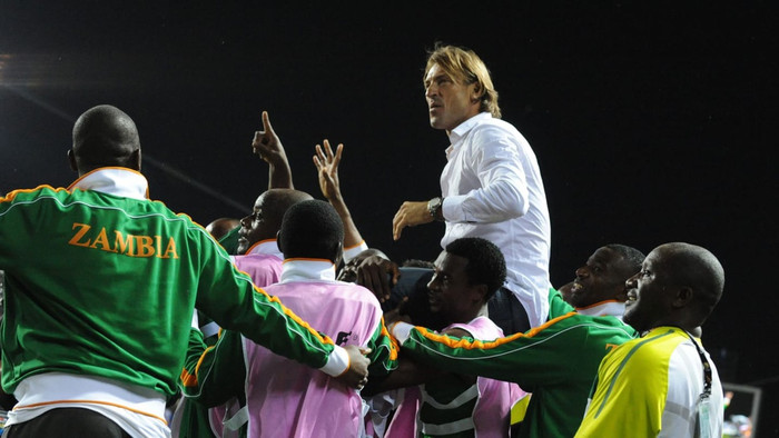 HLV Herve Renard giúp Saudi Arabia càng trở nên hoàn thiện.