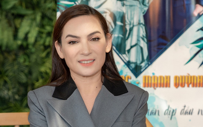 Tin vui về sức khỏe Phi Nhung: 'Phản xạ tốt, chuyển biến hơn hẳn lúc mới nhập viện' Ảnh 2