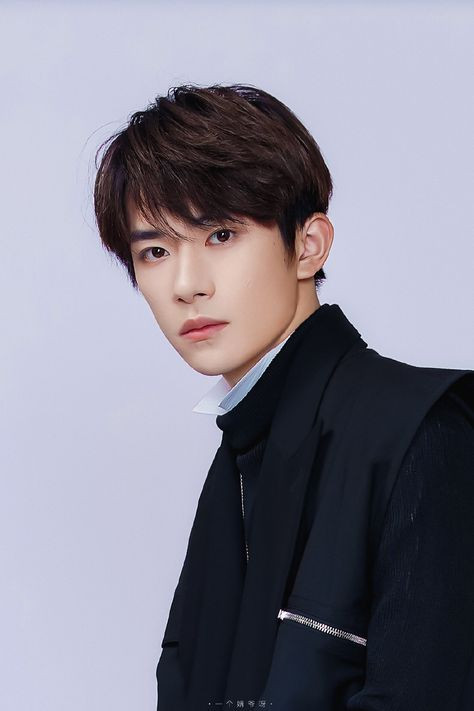 Trần Đạo Minh phê bình diễn viên lưu lượng, Tiêu Chiến 'nằm không trúng đạn' khi bị dân mạng réo tên Ảnh 13