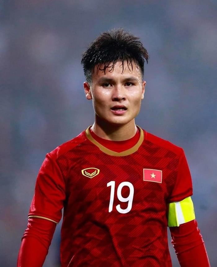 Siêu phẩm của Quang Hải vào lưới Saudi Arabia ngay phút thứ 3 đã giúp tuyển Việt Nam viết nên hai cột mốc lịch sử mới. Ảnh: VFF