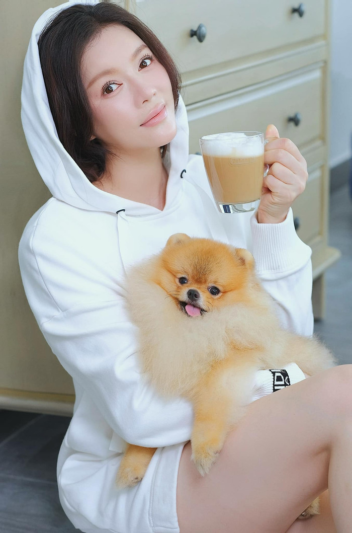 Người đẹp giữ được sắc vóc gợi cảm, tinh thần thoải mái do ăn uống, tập luyện theo chế độ, nhưng không quá kiêng khem, khắc nghiệt. 