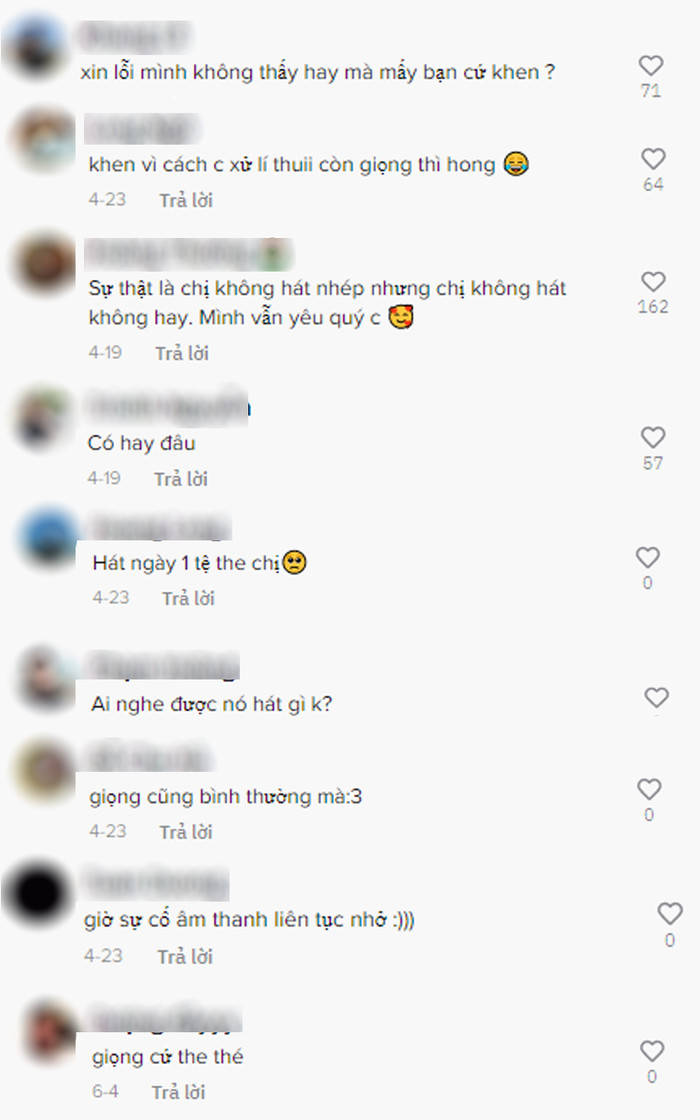 Gặp sự cố âm thanh, Hương Giang để lộ khả năng hát live gây tranh cãi Ảnh 9