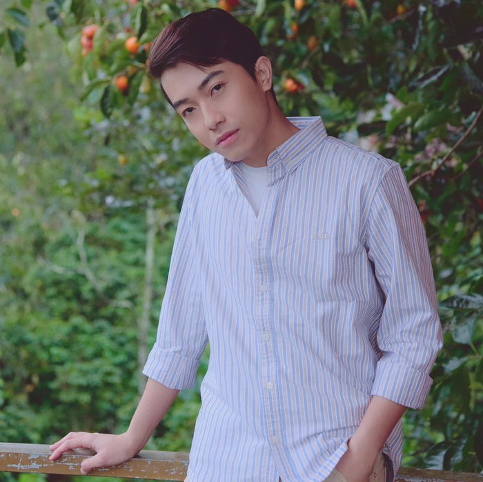 Cris Phan đã lên tiếng xin lỗi về hành động kém duyên