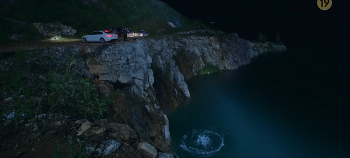 'Penthouse 3' tập 13: Seo Jin ra tay với Su Ryeon và bác sĩ Ha, Eun Byeol chính thức quay lưng với mẹ Ảnh 21