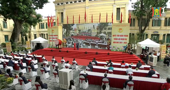Lễ khai giảng năm học mới diễn ra tại Trường Trung học cơ sở Trưng Vương, quận Hoàn Kiếm 