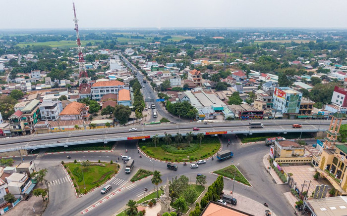 TP.HCM chọn 2 quận huyện công bố kiểm soát được dịch COVID-19 làm nơi thí điểm kịch bản bình thường mới Ảnh 2