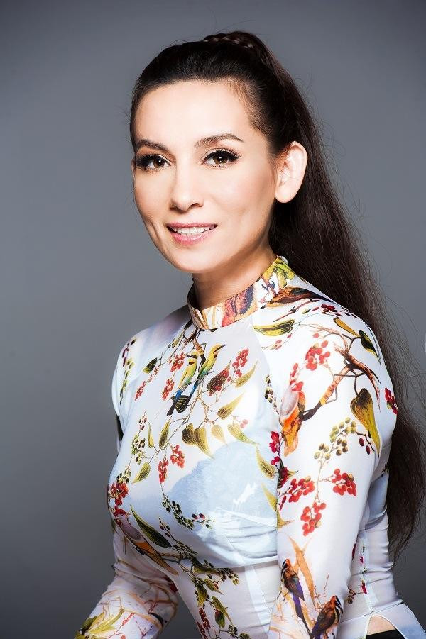 Phi Nhung