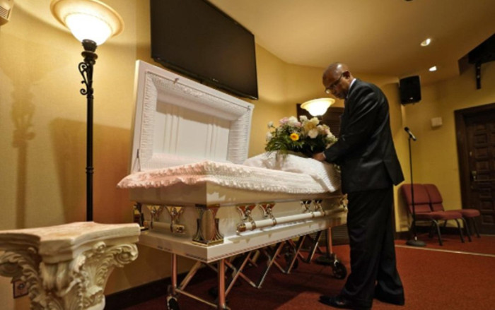 Mỹ: Bang Florida 'khốn đốn' giữa giai đoạn nguy hiểm nhất của làn sóng dịch Covid-19 Ảnh 2