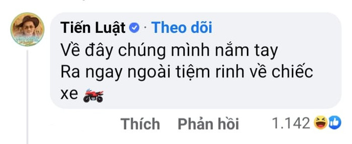 Dòng comment 'tranh thủ' của Tiến Luật. Chỉ tiếc là lại một lần nữa anh bị bà xã Thu Trang 'bơ đẹp' ở phần bình luận. Còn fan thì 'hoang mang' không biết là liệu có mua được thì anh định mang moto lên Sao Hỏa chạy hay gì?