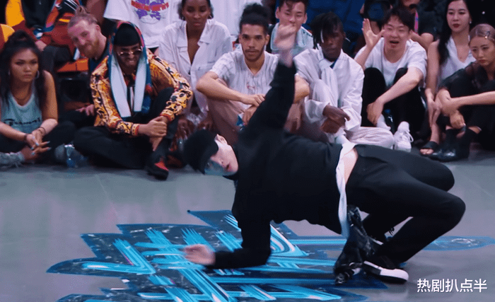 Lay Trương Nghệ Hưng bị nghi đạo vũ đạo của Vương Nhất Bác: Thực hư ra sao? Ảnh 5