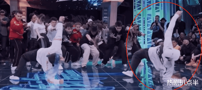 Lay Trương Nghệ Hưng bị nghi đạo vũ đạo của Vương Nhất Bác: Thực hư ra sao? Ảnh 8