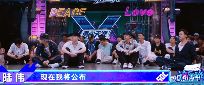 Lay Trương Nghệ Hưng bị nghi đạo vũ đạo của Vương Nhất Bác: Thực hư ra sao? Ảnh 3