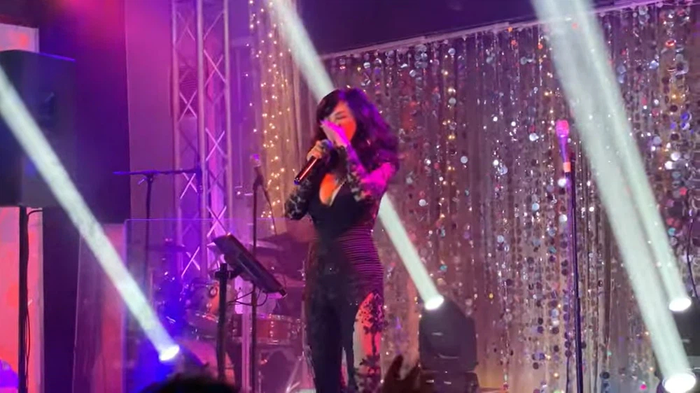 Vợ cũ Bằng Kiều bật khóc khi nhắc đến Phi Nhung, kể về dự án còn dang dở của hai chị em