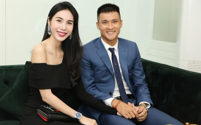 Thủy Tiên quyên góp tiền từ thiện gấp gần 20 lần Trấn Thành, sao kê dài bao nhiêu trang giấy mới đủ? Ảnh 2