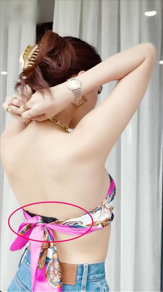 Kiểu 'tái chế' này chắc chỉ phù hợp để chụp ảnh, còn nếu xuống phố rất dễ gặp sự cố giống người đẹp. 