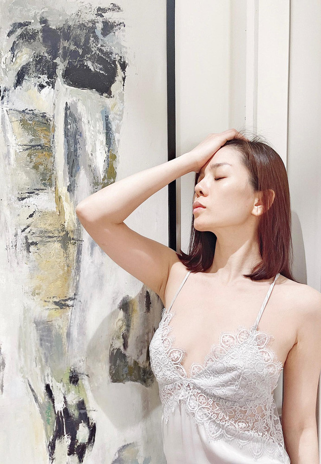 Phản ứng nhẹ nhàng, thâm thúy của Lệ Quyên.