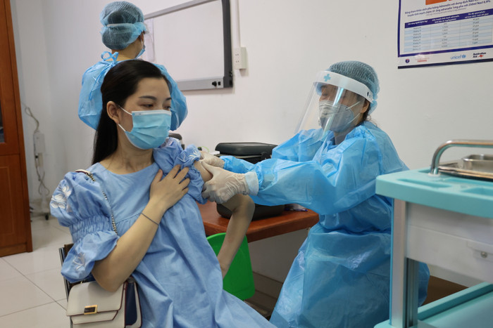 Sáng 11/9, sẽ có 500 thai phụ được tiêm vắc xin Pfizer.