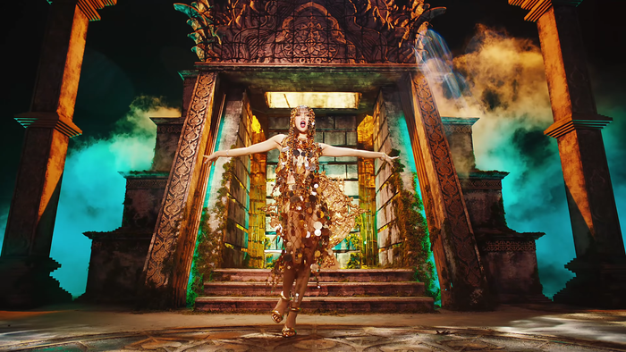 Hậu trường MV Lalisa: Lisa (BlackPink) tiết lộ cảnh quay gây 'khó chịu' nhất Ảnh 16