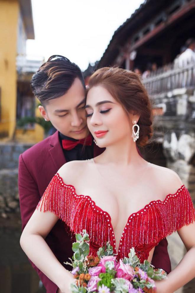 Lâm Khánh Chi và ông xã Phi Hùng.