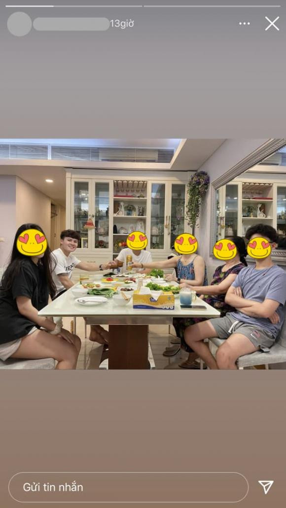 Khoảnh khắc Quang Hải về ra mắt gia đình Chu Thanh Huyền