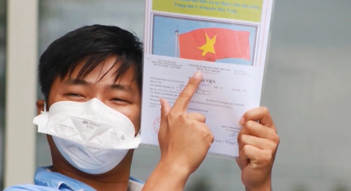 'Khoác áo mới' cho 'Niềm tin chiến thắng', Ali Hoàng Dương truyền năng lượng tích cực và tươi trẻ Ảnh 6