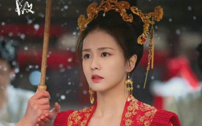 Nhậm Gia Luân biến đâu mất tiêu, để Bạch Lộc 'thui thủi' một mình lên Top 1 hot search thế này? Ảnh 2