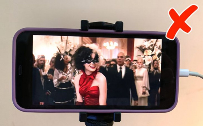 10 thói quen khiến smartphone của bạn bị nóng quá mức Ảnh 2