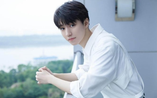 Đính chính thông tin về Vương Tuấn Khải Ảnh 2