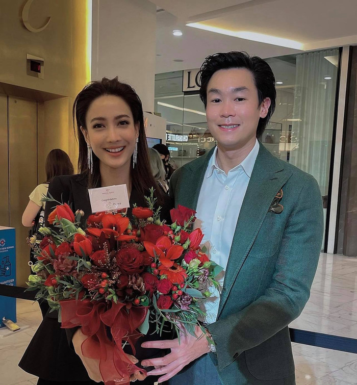 Thực hư việc nữ diễn viên Thái Lan Taew Natapohn được bạn trai đại gia cầu hôn sau 1 năm mặn nồng? Ảnh 8