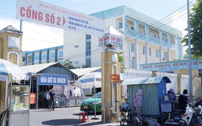 Nam bệnh nhân vác ghế hành hung nữ điều dưỡng tại Bệnh viện đa khoa tỉnh Quảng Nam Ảnh 2