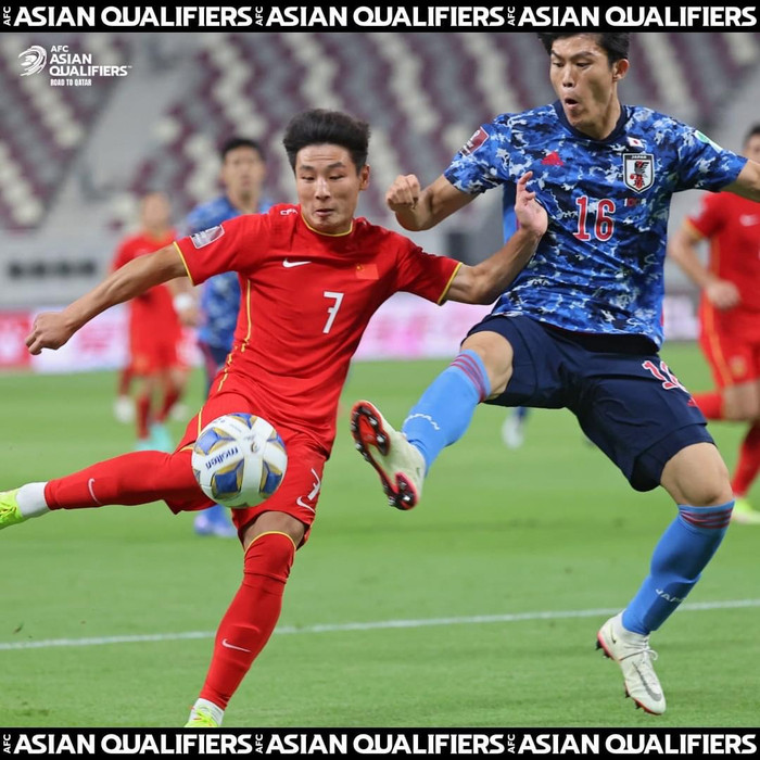 Chê tuyển Trung Quốc yếu lại không chịu trả tiền, hai CLB của UAE mời Việt Nam đá giao hữu?