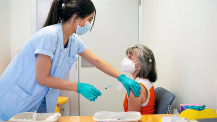 Sự thật về mũi tiêm vaccine Covid-19 tăng cường Ảnh 3