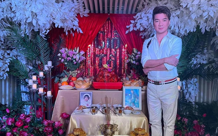 Ca sĩ Đàm Vĩnh Hưng xin Tổ nghề 'cấp visa' để tỏa sáng thêm 10 năm nữa Ảnh 2