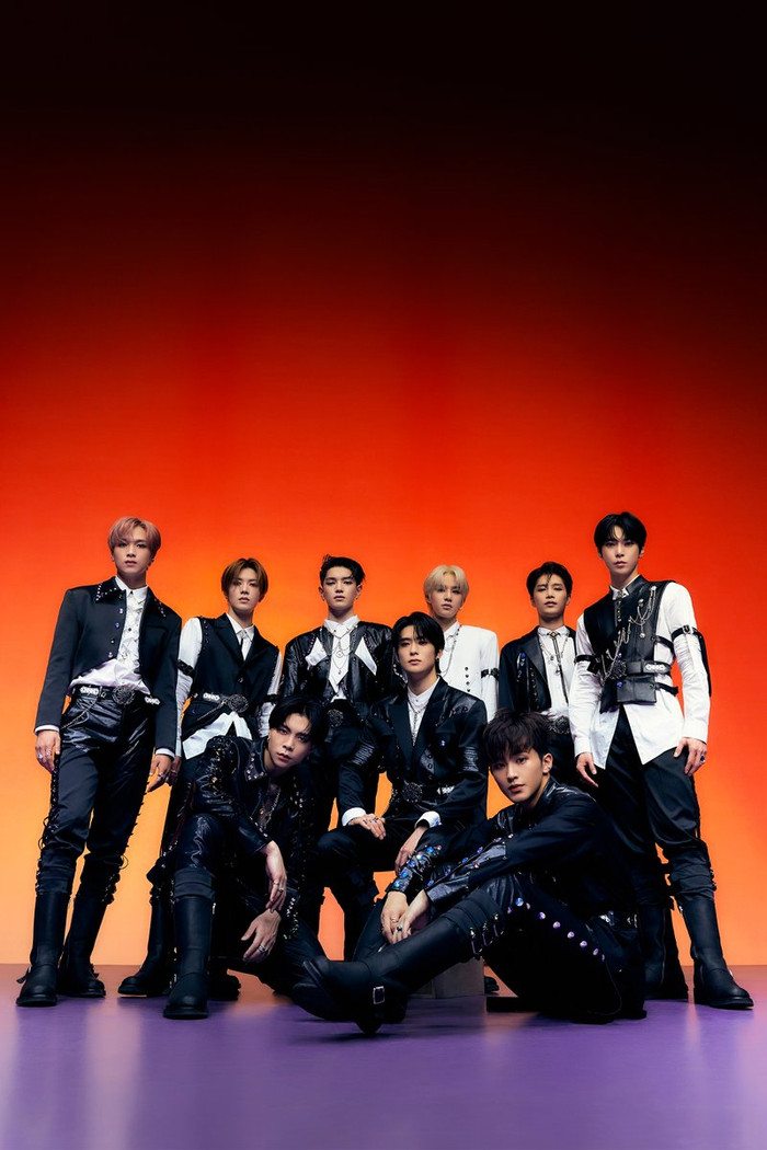 Chủ tịch Lee Soo Man 'thi triển phép thuật' để... ngăn cản thành viên NCT 127 đánh nhau Ảnh 16