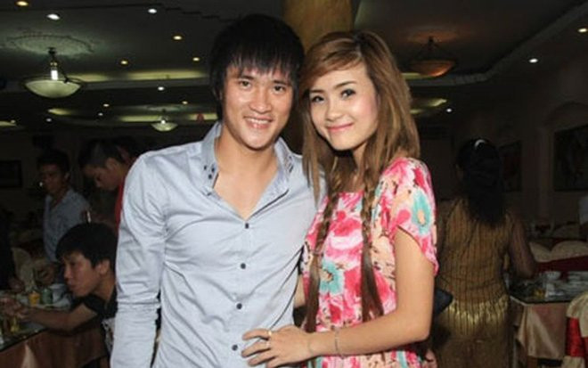 Phản ứng của em gái Công Vinh khi anh trai livestream sao kê, nhưng cuộc sống riêng của cô mới đáng chú ý Ảnh 2