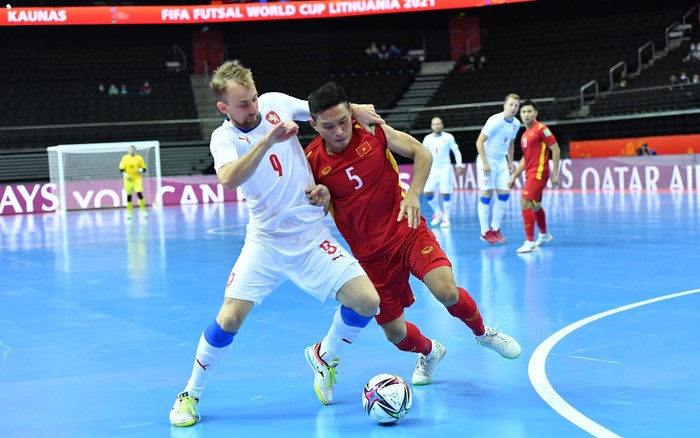 Hoà Czech, tuyển futsal Việt Nam được thưởng 1 tỷ đồng Ảnh 2