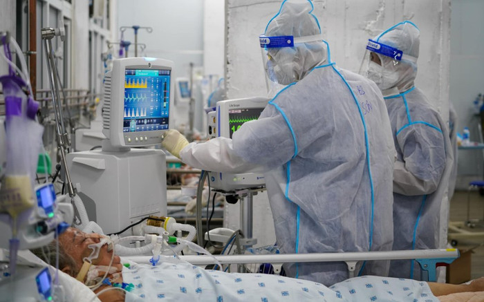 Sáng 20/9: Gần 5.400 ca COVID-19 nặng đang điều trị Ảnh 2