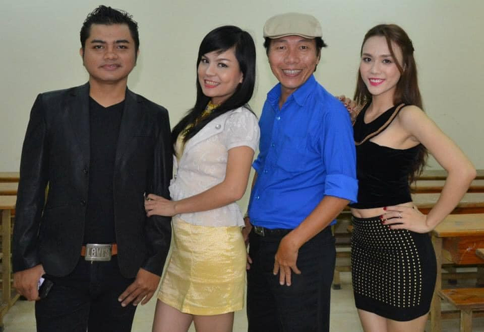 Đạo diễn Huỳnh Kiến An và ca sĩ Y Jang Tuyn lúc sinh thời.