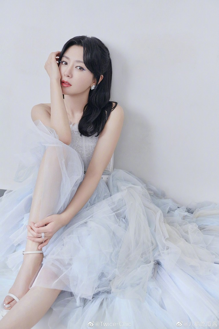 5 mỹ nhân Hoa ngữ đẹp 'nghiêng nước nghiêng thành' nhưng lại 'Ế có đầu tư': Lưu Diệc Phi là một điển hình Ảnh 6