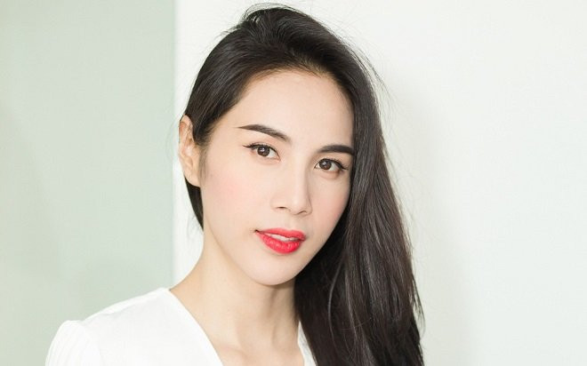 Thủy Tiên tiết lộ lý do tự làm từ thiện: 'Tiền người ta gửi mình 1 đồng cũng rất nặng, làm sai mang tội' Ảnh 2